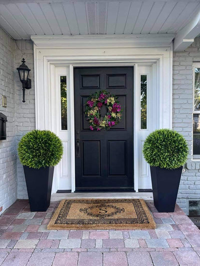 5 Ways To Add Curb Appeal in the Winter