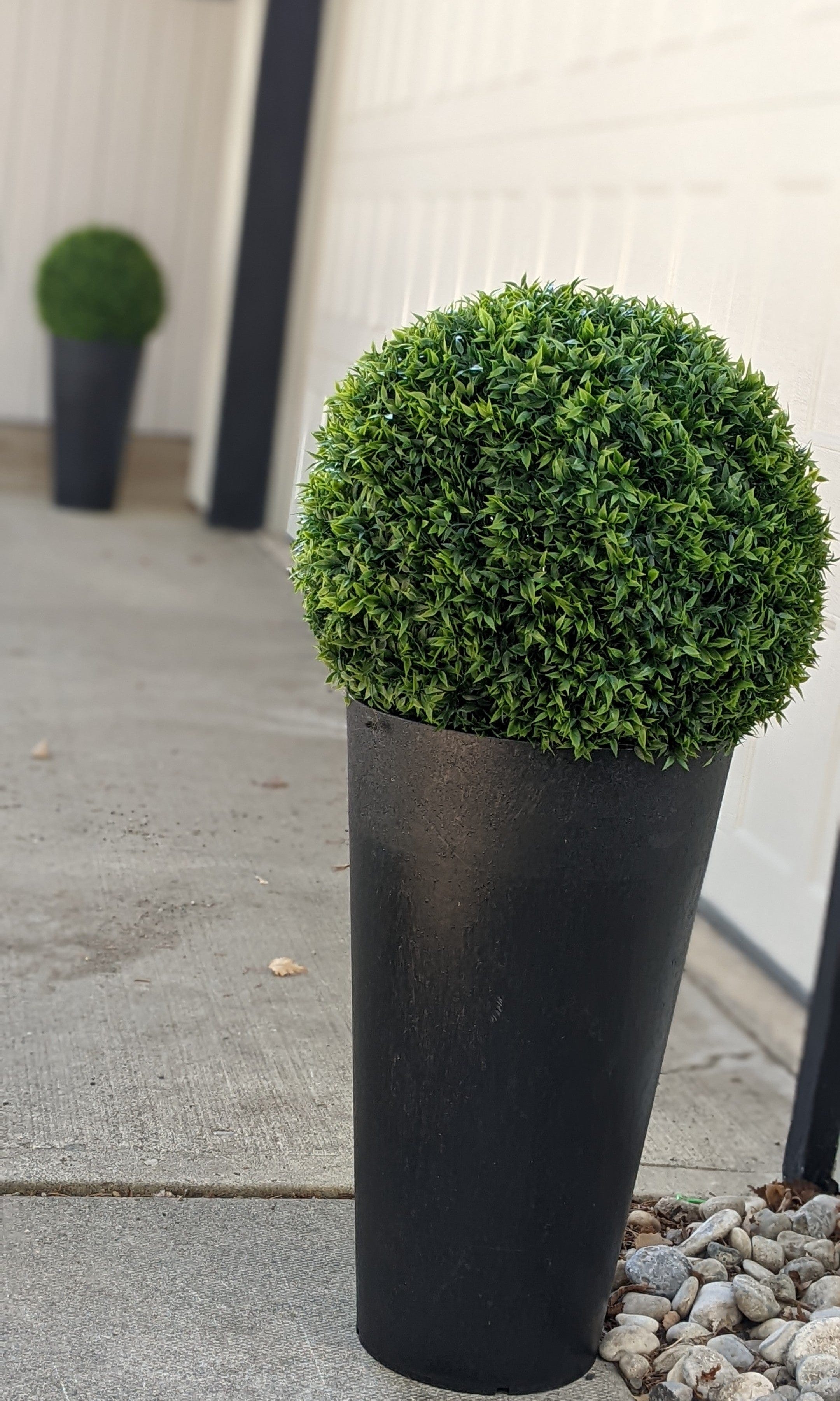 365 Curb Appeal Topiary ball Large 16 inch - Set of 2 Large Better Than A Boxwood Topiary Balls