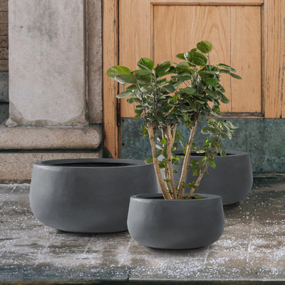 Kante Kante 19.6",15.7",11.8" Dia Round Concrete Planters Set of 3, Outdoor Indoor Garden Plant Pots with Drainage Hole and Rubber Plug, Modern Curvaceous Design, Charcoal